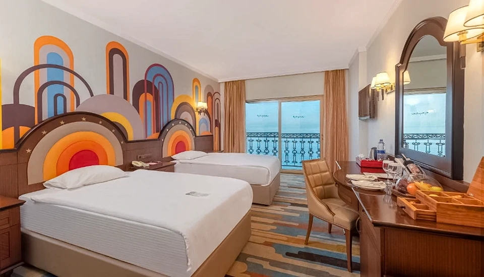 هتل مگا سرای وست بیچ آنتالیا